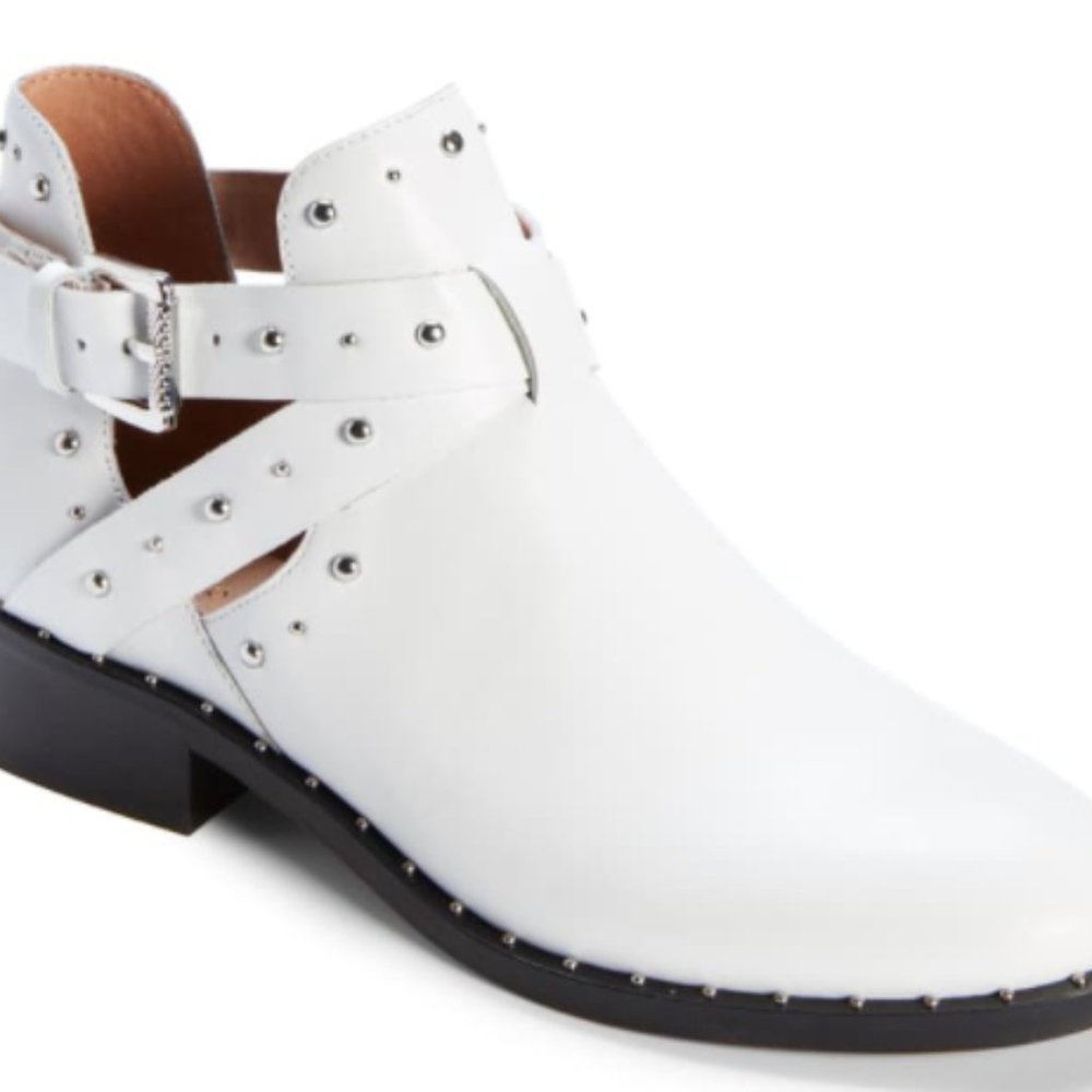 Halogen Hailey Bootie